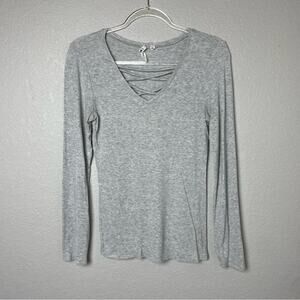 CABLE & GAUGE Light Heather Gray Ribbed Long Sleeve Tee Size M
